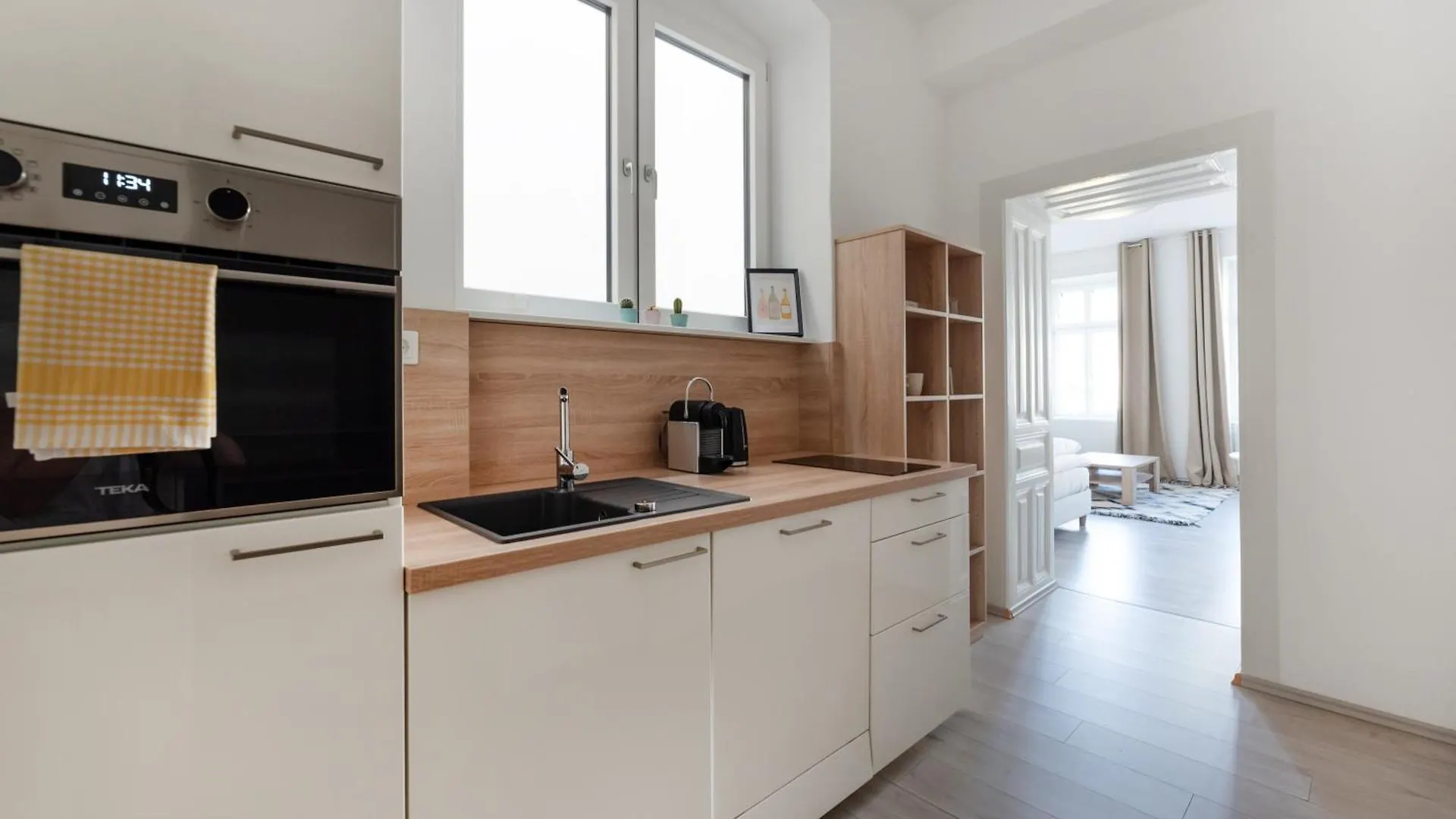 Lovely Apartment Near University فيينا